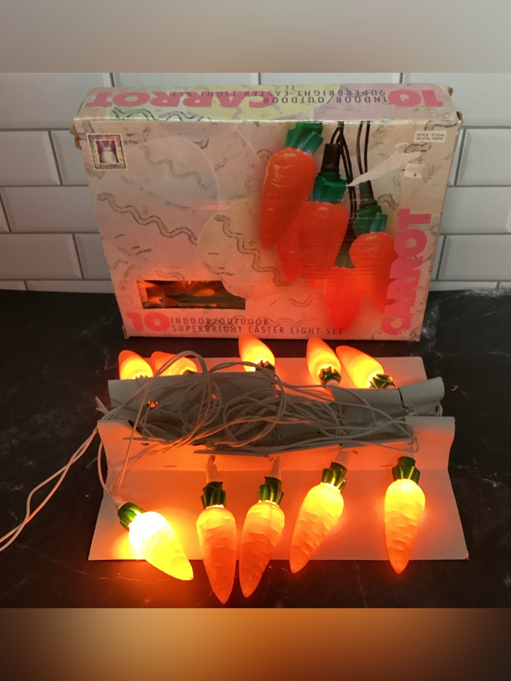 1996 Vtg Easter String Lights Carrots Hard Plastic - Tested Indoor/Outdoor